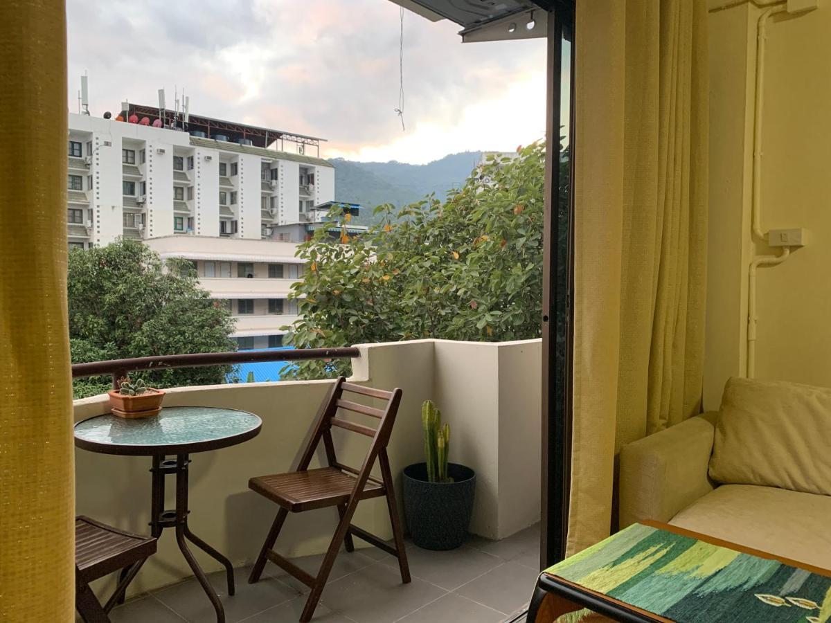 Kiang Mo Gumpuju Acomodação com café da manhã Chiang Mai Exterior foto